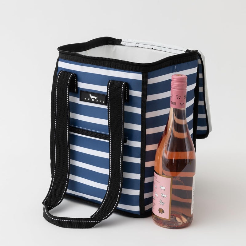 SCOUT Pleasure Chest - Soft, Lightweight, Insulated Cooler, Fits 5 Wine Bottles, Cooler for Beach, Pool, Boat, and Picnics - Image 4